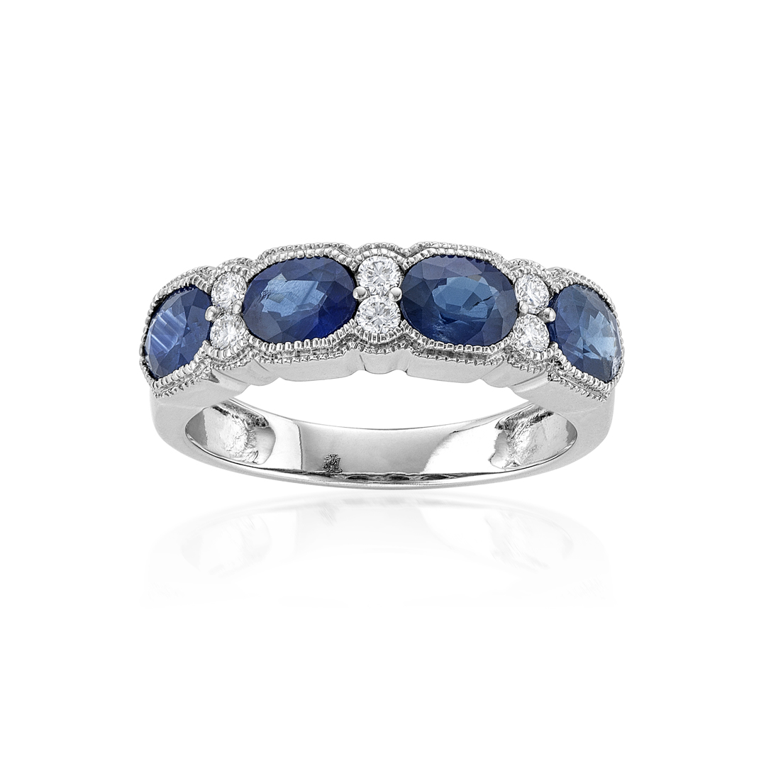 Oval Sapphire Ring with Round Diamonds 1