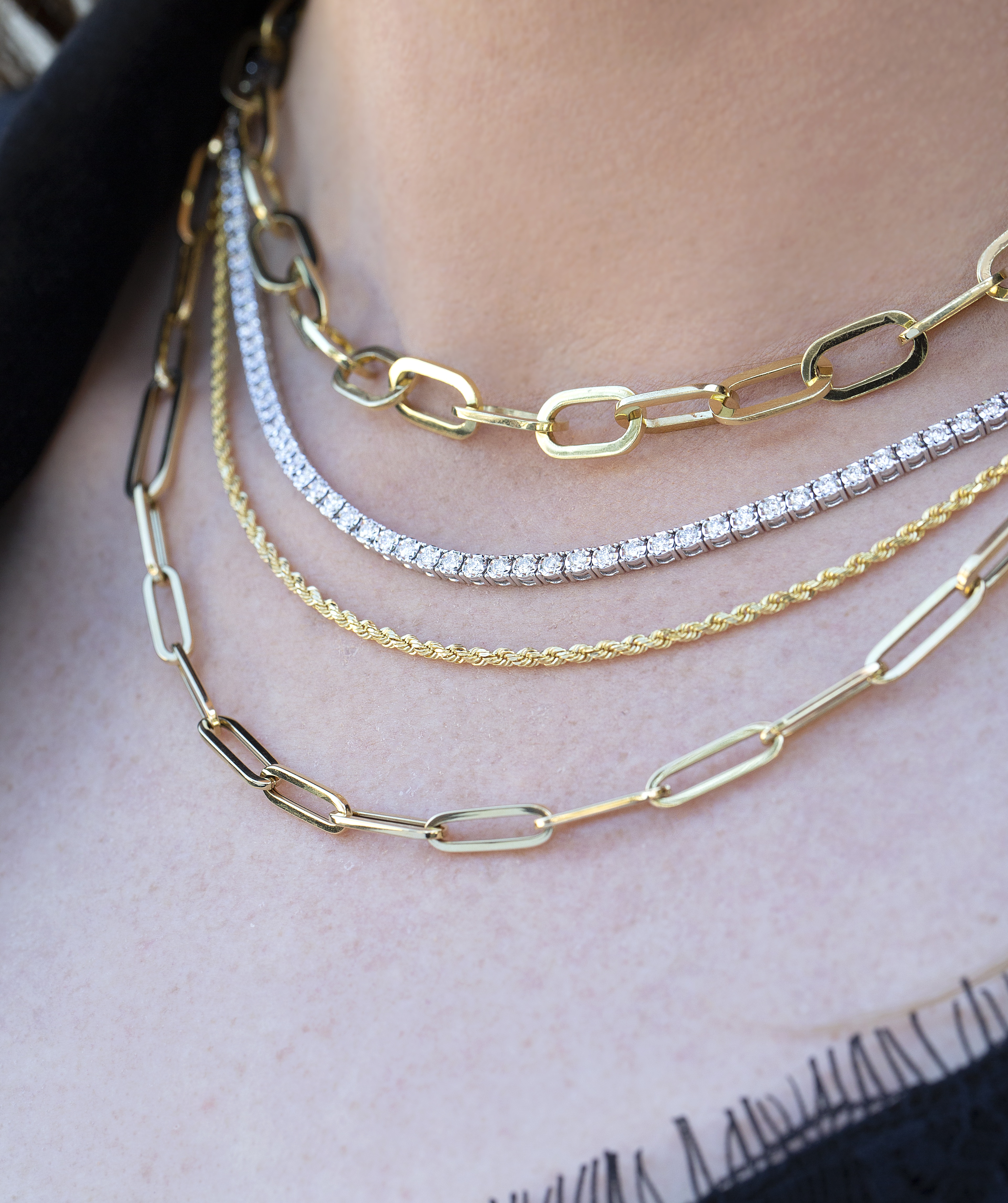 White gold diamond choker necklace 1