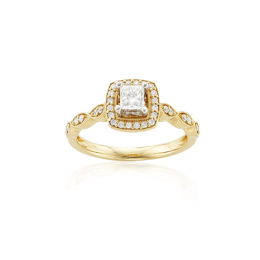 0.35 Ct Princess Cut Diamond Engagement Ring