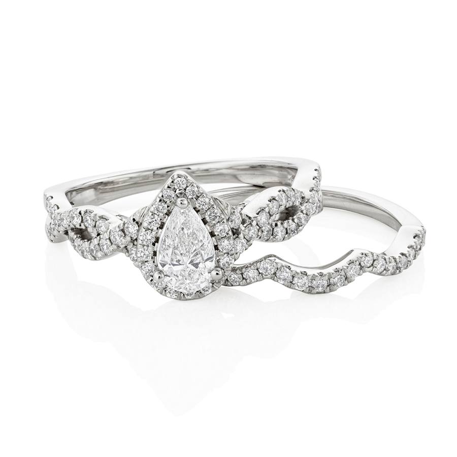 Twisted Pear Cut Diamond Engagement Ring 2