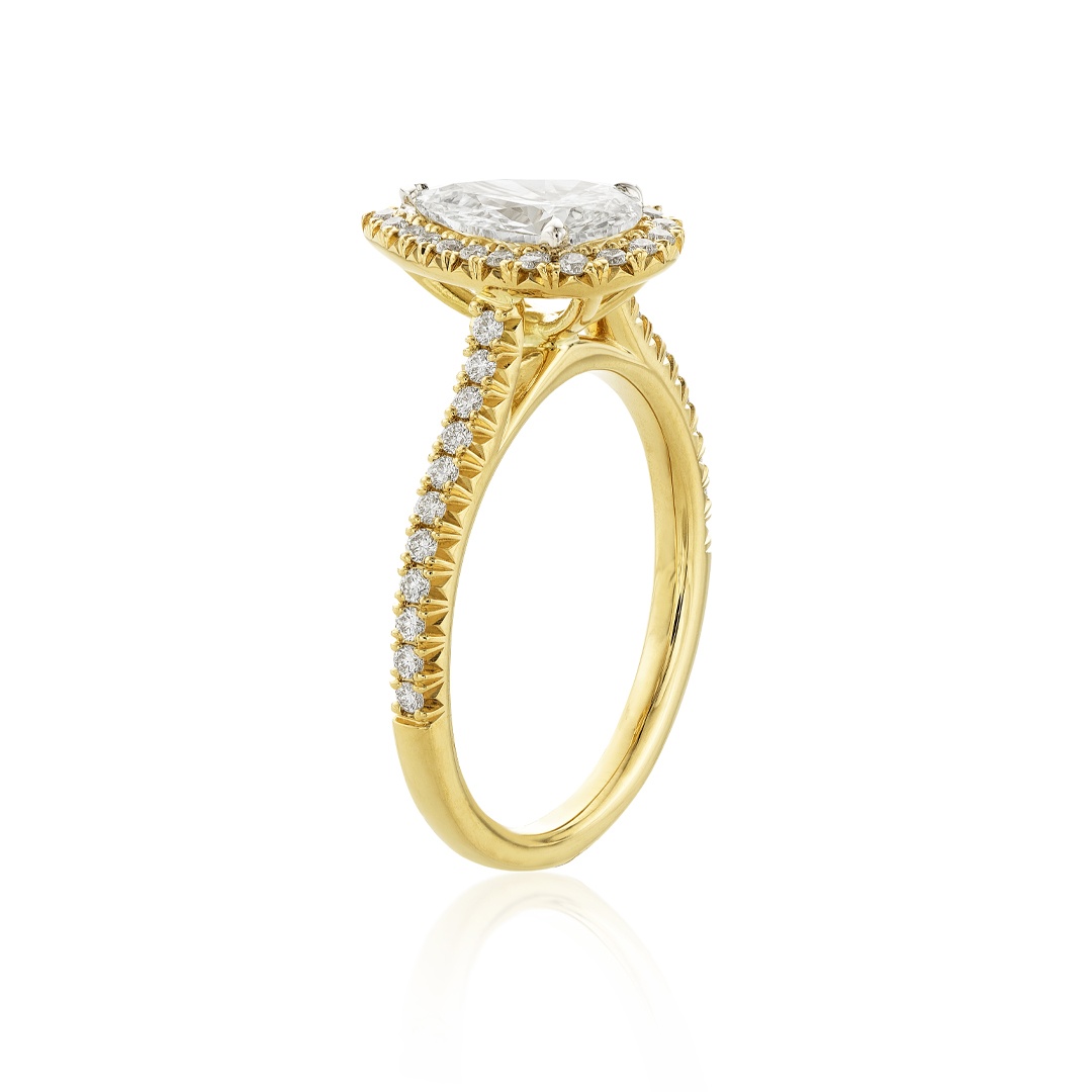 1.00 CT Pear Shaped Diamond Engagement Ring in Yellow Gold 0