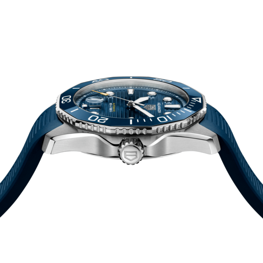 TAG Heuer Aquaracer Professional 300 Calibre 5 Automatic Watch with Blue Dial and Rubber Strap 2