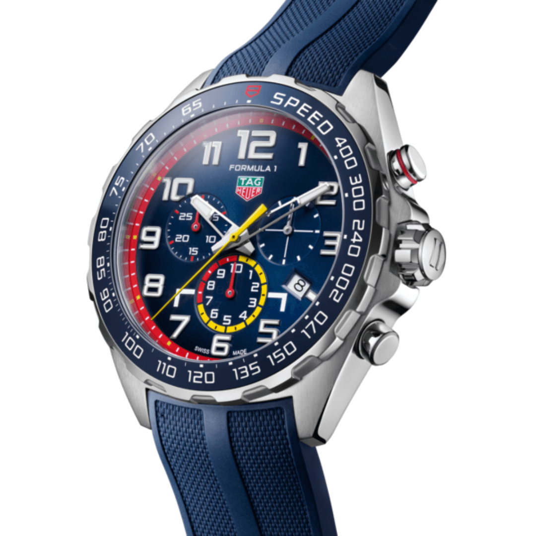 TAG Heuer Formula 1 X Red Bull Racing Quartz Watch with Rubber Strap 1